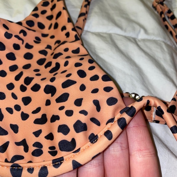 SHEIN Bikini Top - Picture 2 of 4